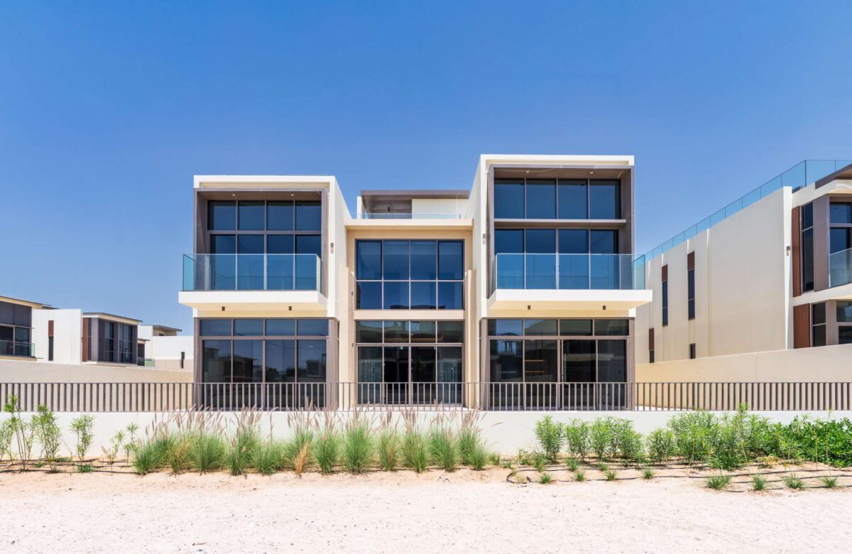 SAVILLS127_202504211700151910_34199_l_gal